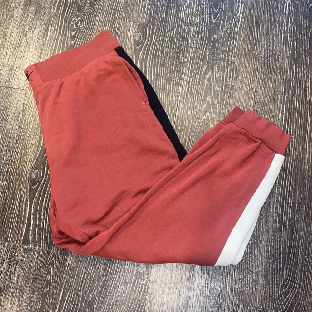 Nike Air Sweatpants